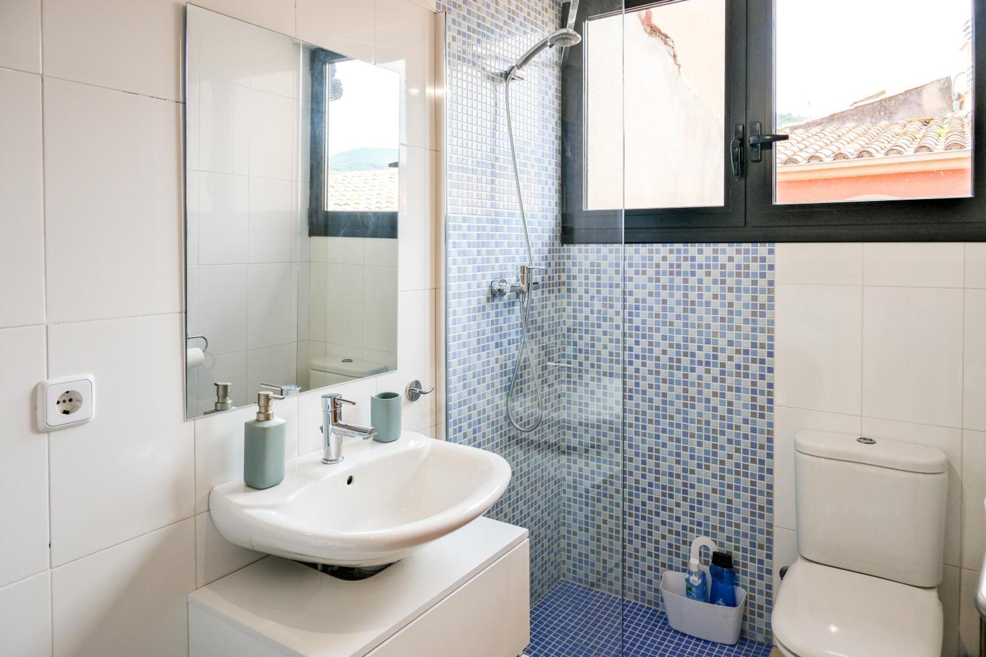 Ca Leudald 3 Apartamento En Besalu Con Terraza المظهر الخارجي الصورة